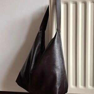 Elegant Dark Brown Leather Shoulder Bag